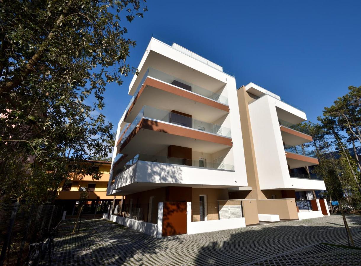 Iris Suite Bibione Eksteriør billede