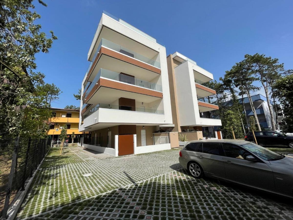 Iris Suite Bibione Eksteriør billede